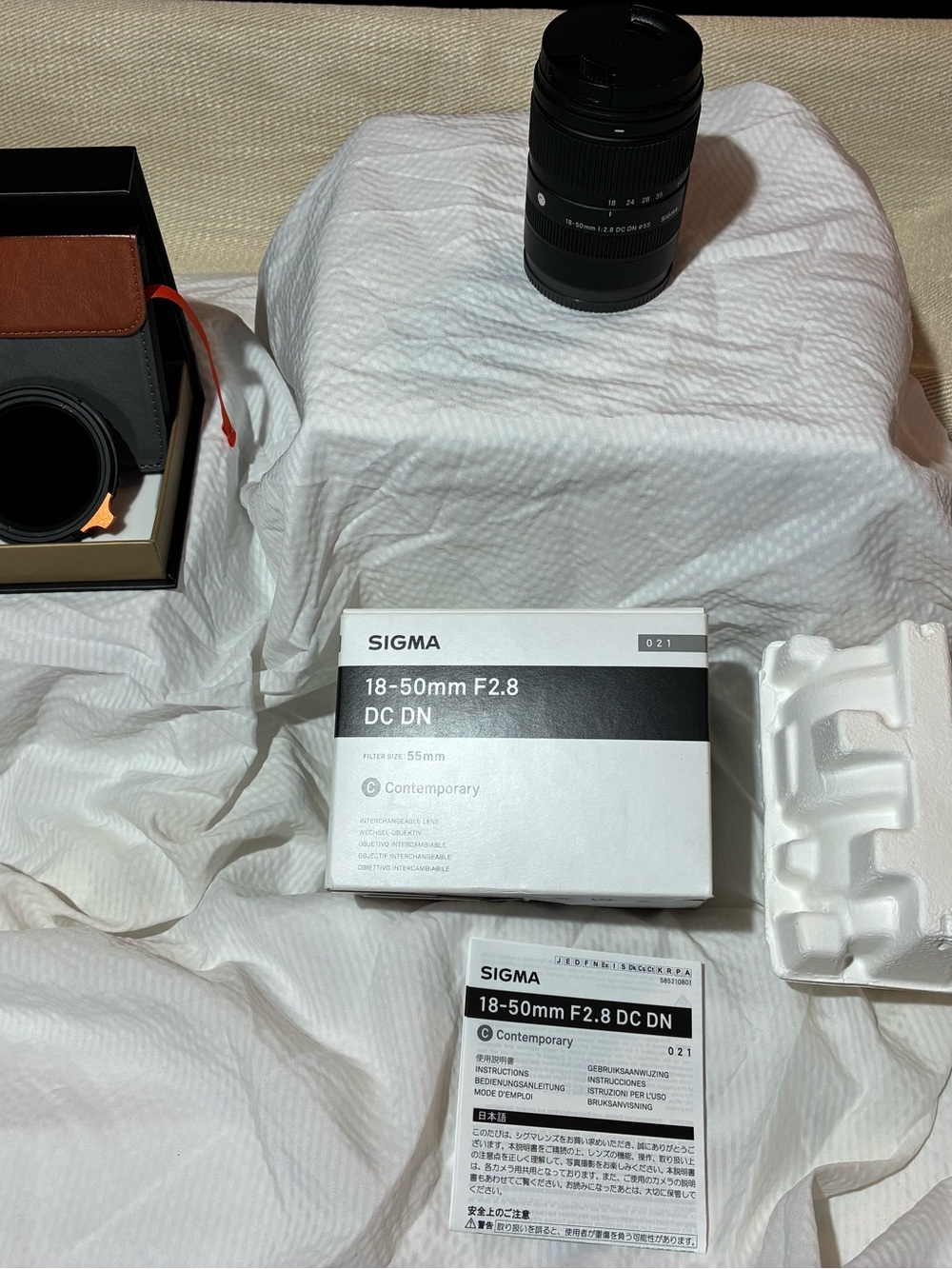 Sigma 18-50mm f/2.8 DC DN Lens Bundle